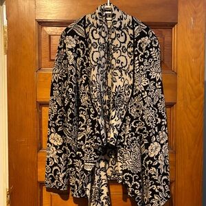 Jones New York Black and Cream Patterned Sweater Jacket